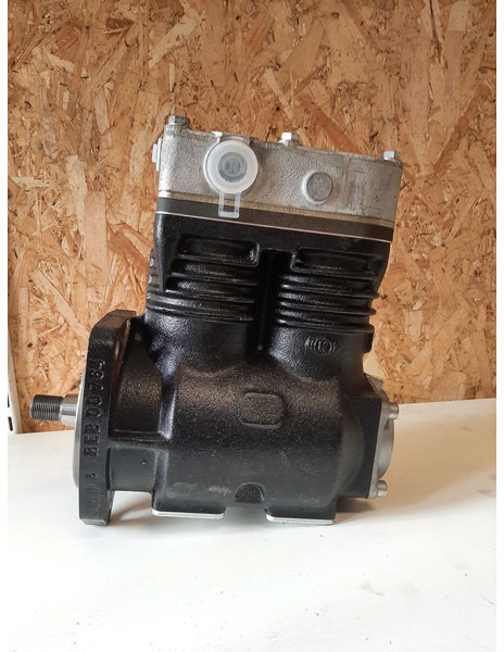 KNORR-BREMSE LP 4815 - Двигатель и запчасти: фото 2 KNORR-BREMSE LP 4815 - Двигатель и запчасти: фото 2