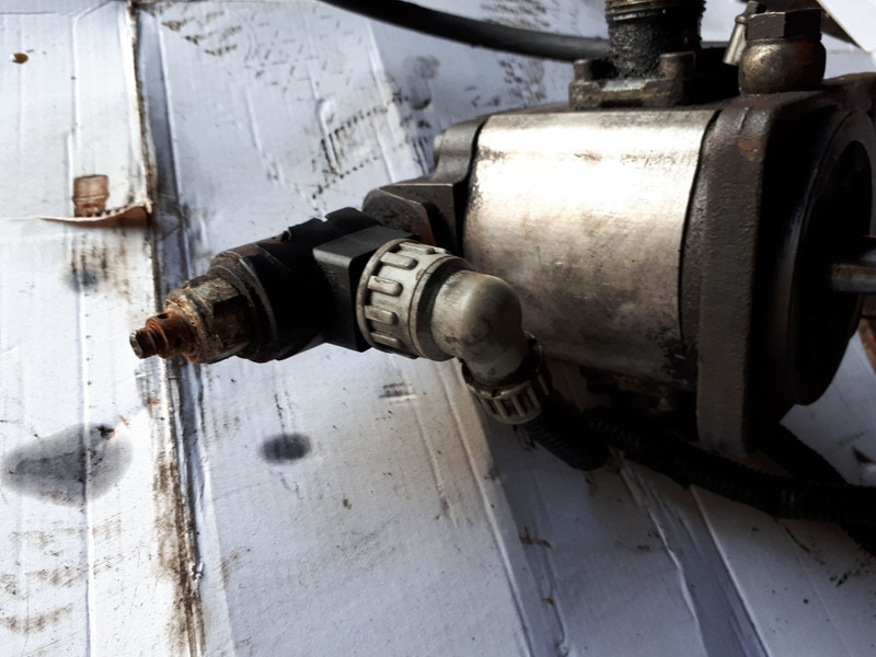 MAN BOSCH /SAUER - Радиатор: фото 3 MAN BOSCH /SAUER - Радиатор: фото 3