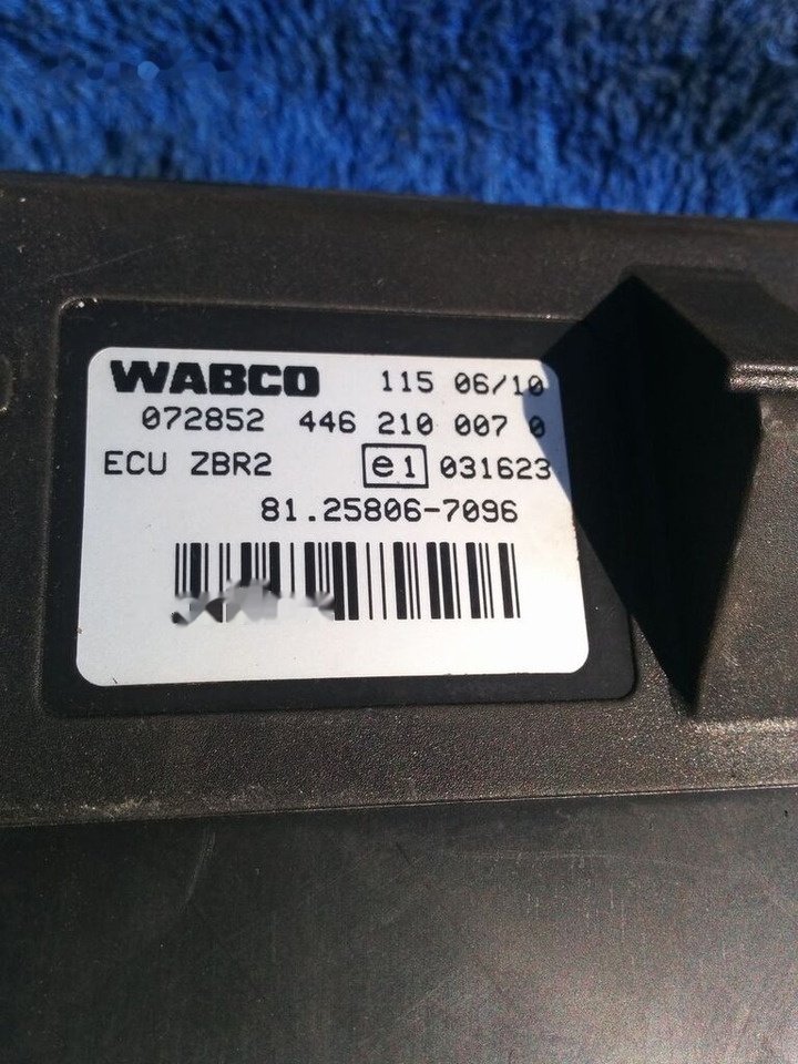 MAN WABCO ECU ZBR2 / 81.25806.7096. 4462100070 MAN CYTI - Блок управления для Автобусов: фото 4 MAN WABCO ECU ZBR2 / 81.25806.7096. 4462100070 MAN CYTI - Блок управления для Автобусов: фото 4