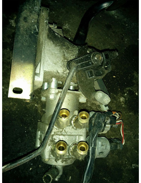 Scania DX81D. DX71BX. DX80E. 70313310 - Детали тормозной системы: фото 4 Scania DX81D. DX71BX. DX80E. 70313310 - Детали тормозной системы: фото 4