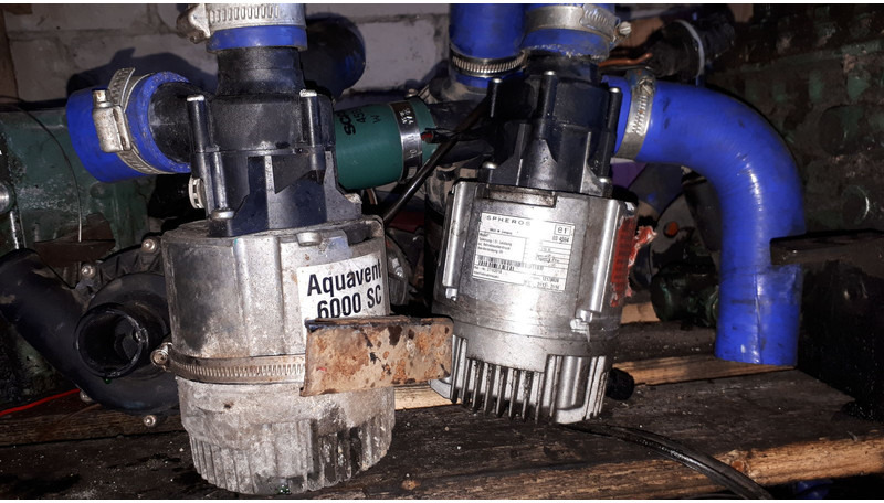 Scania Sphero U4856 - Помпа: фото 2 Scania Sphero U4856 - Помпа: фото 2