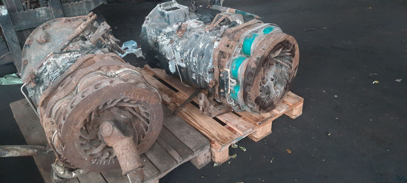 ZF 6S1600 - Коробка передач: фото 3 ZF 6S1600 - Коробка передач: фото 3