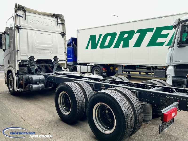 Scania R650 V8 NGS 6x4, Standclima, PTO, Retarder - Грузовик-шасси: фото 4 Scania R650 V8 NGS 6x4, Standclima, PTO, Retarder - Грузовик-шасси: фото 4