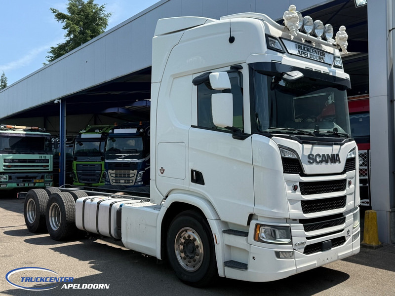 Scania R650 V8 NGS 6x4, Standclima, Retarder, PTO - Грузовик-шасси: фото 1 Scania R650 V8 NGS 6x4, Standclima, Retarder, PTO - Грузовик-шасси: фото 1