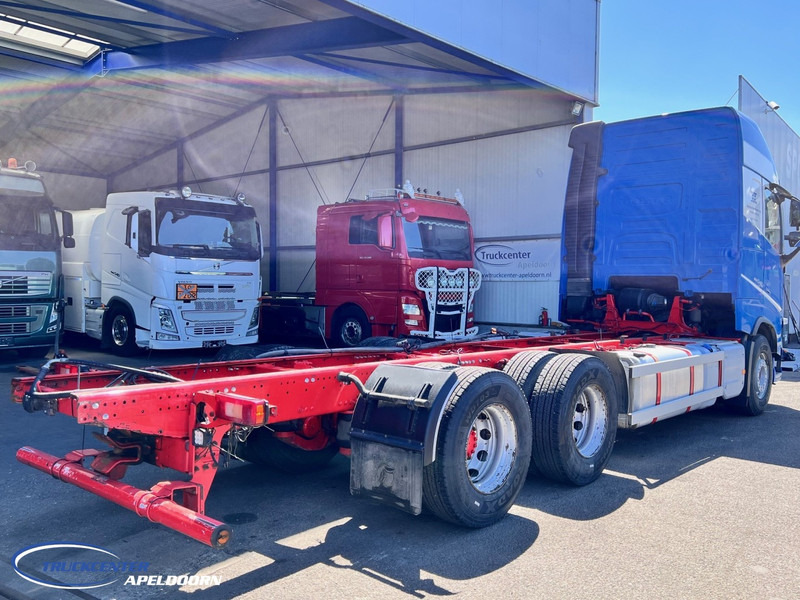 Volvo FH 540 6x4, Dual clutch, XL Globetrotter, PTO, Retarder - Грузовик-шасси: фото 2 Volvo FH 540 6x4, Dual clutch, XL Globetrotter, PTO, Retarder - Грузовик-шасси: фото 2