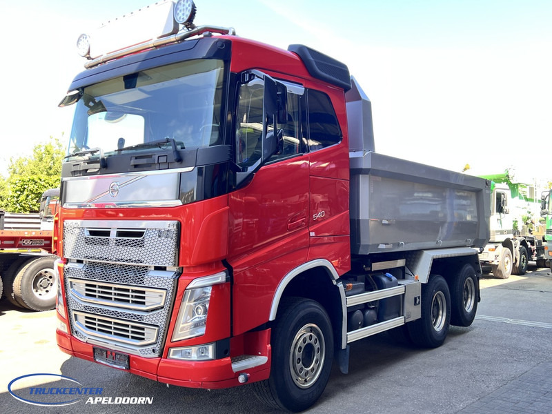 Volvo FH 540 6x4 Tandem lift!, Retarder, Big axles - Самосвал: фото 3 Volvo FH 540 6x4 Tandem lift!, Retarder, Big axles - Самосвал: фото 3