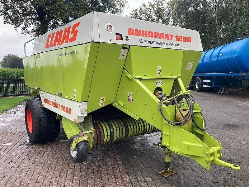 Claas Quadrant 1200  - Пресс-подборщик тюковый: фото 3 Claas Quadrant 1200  - Пресс-подборщик тюковый: фото 3