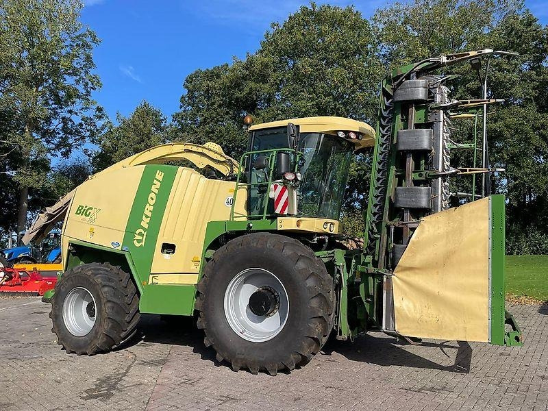 Krone Big X 700 Sofort Einzatsbereit! - Кормоуборочный комбайн: фото 2 Krone Big X 700 Sofort Einzatsbereit! - Кормоуборочный комбайн: фото 2