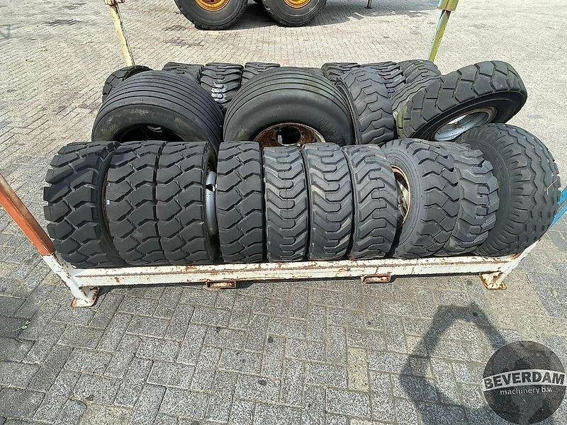 Verschillende banden met velg - Шина для Сельскохозяйственной техники: фото 3 Verschillende banden met velg - Шина для Сельскохозяйственной техники: фото 3