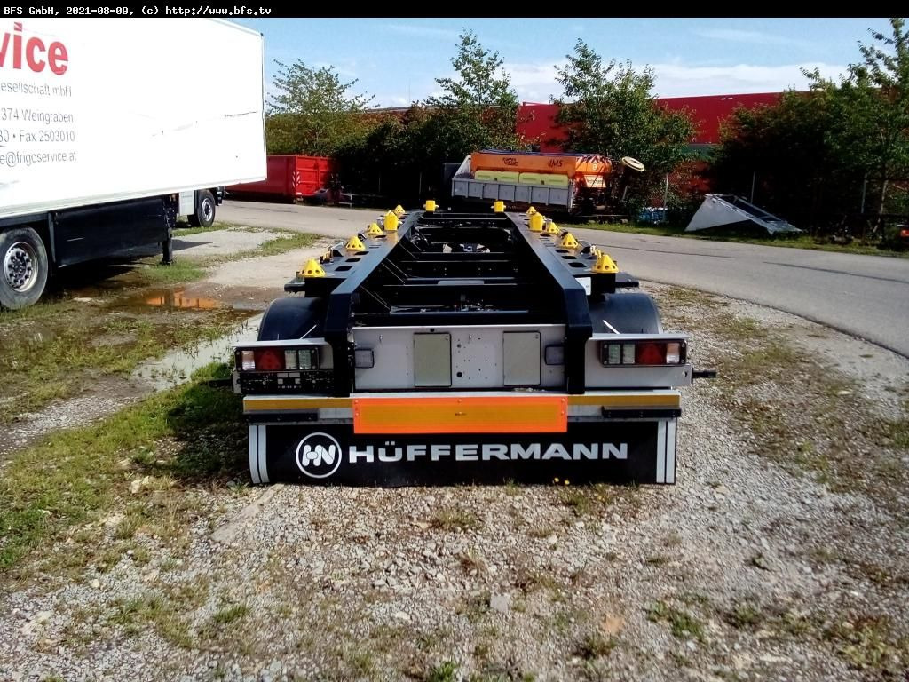 Hüffermann Vario-Carrier HMA 2424 ZB 3-Achs für Absetzmulde - Прицеп мультилифт/ Бункеровоз: фото 2 Hüffermann Vario-Carrier HMA 2424 ZB 3-Achs für Absetzmulde - Прицеп мультилифт/ Бункеровоз: фото 2