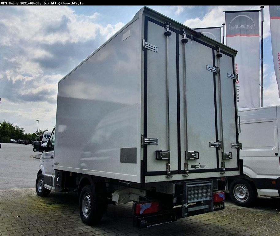 MAN TGE 3.140 4x2 F SB Bi-Temp Kühlkoffer, Carrier P MAN TGE 3.140 4x2 F SB Bi-Temp Kühlkoffer, Carrier P - Фургон-рефрижератор: фото 3 MAN TGE 3.140 4x2 F SB Bi-Temp Kühlkoffer, Carrier P MAN TGE 3.140 4x2 F SB Bi-Temp Kühlkoffer, Carrier P - Фургон-рефрижератор: фото 3