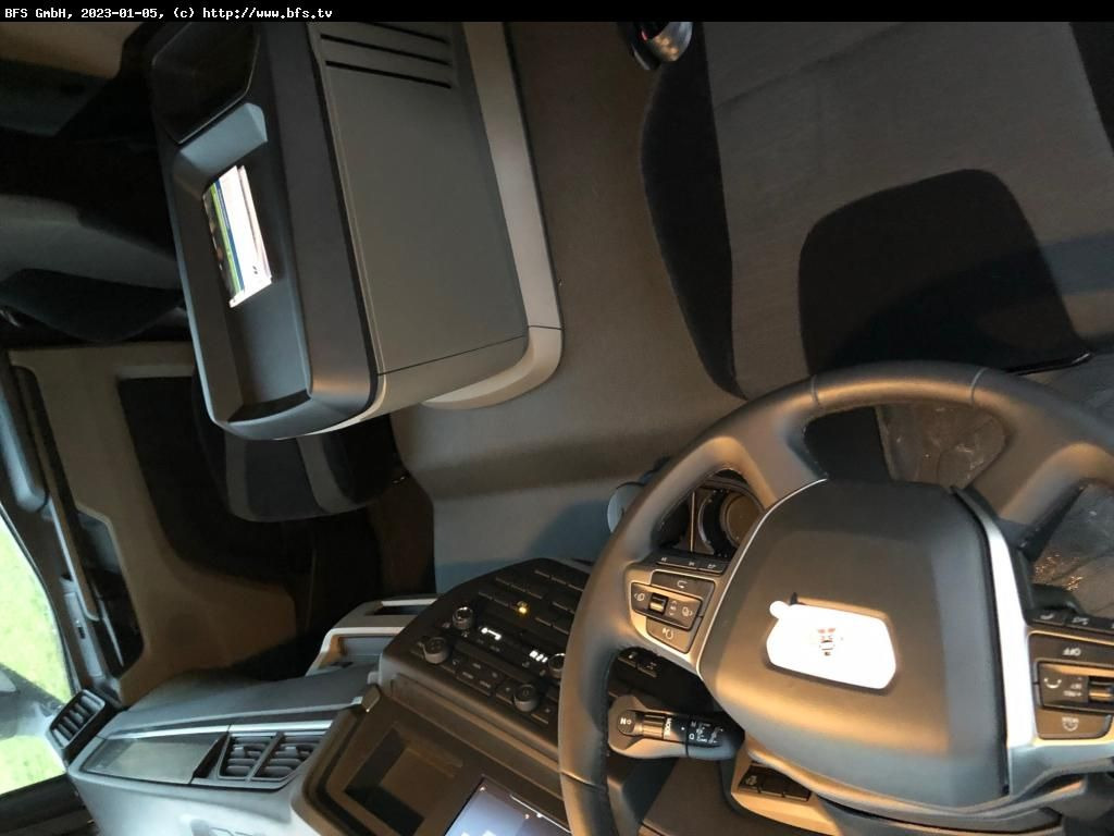 MAN TGM (TG3) 15.290 4x2 BL CH Plane, LBW - Тентованный грузовик: фото 4 MAN TGM (TG3) 15.290 4x2 BL CH Plane, LBW - Тентованный грузовик: фото 4