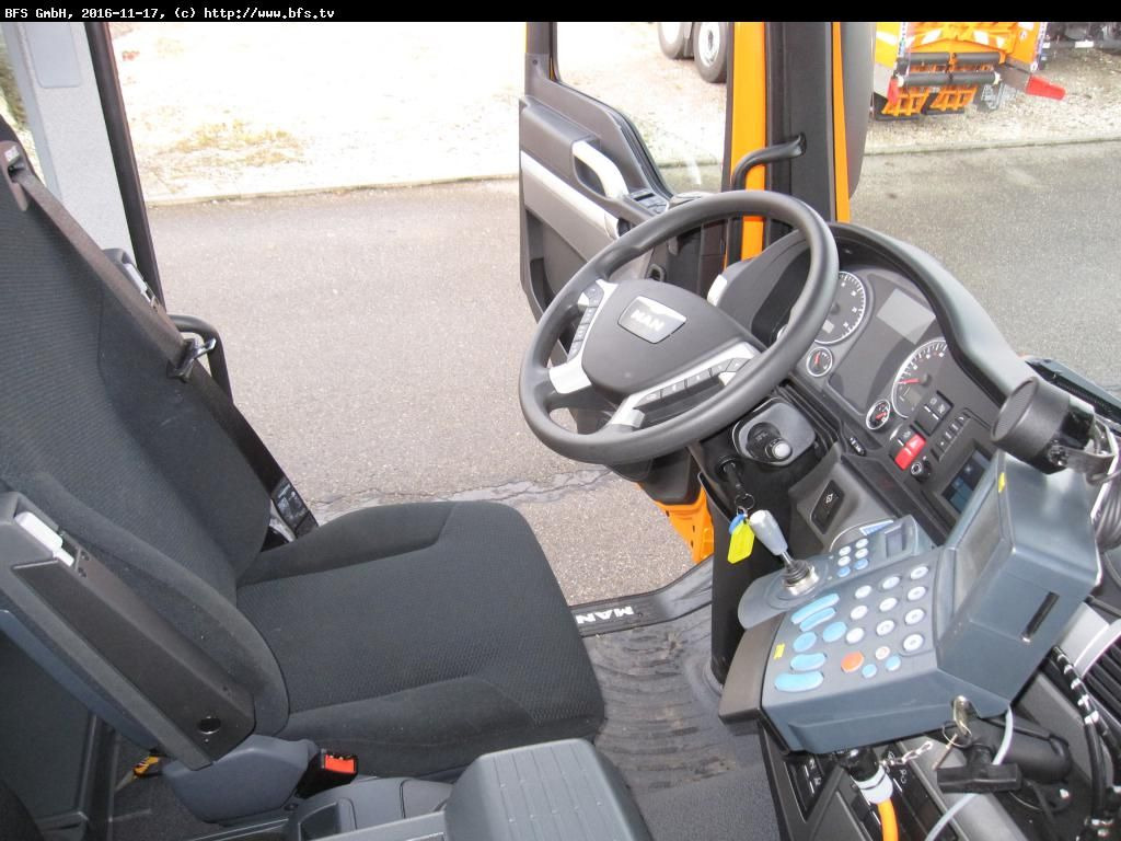 MAN TGS 28.480 6X4-4 BL Euro6, Winterdienst, Bordmat - Самосвал: фото 4 MAN TGS 28.480 6X4-4 BL Euro6, Winterdienst, Bordmat - Самосвал: фото 4