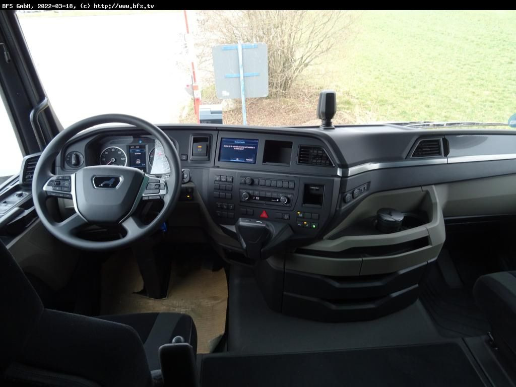 MAN TGX (TG3) 26.470 6x2-4 LL BDF Mildner - Грузовик-контейнеровоз/ Сменный кузов: фото 4 MAN TGX (TG3) 26.470 6x2-4 LL BDF Mildner - Грузовик-контейнеровоз/ Сменный кузов: фото 4