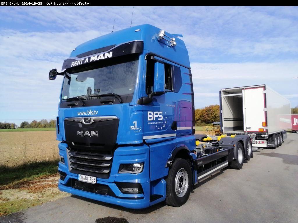 MAN TGX (TG3) 26.520 6x2-2 LL CH BDF Multi, SDG - Грузовик-контейнеровоз/ Сменный кузов: фото 1 MAN TGX (TG3) 26.520 6x2-2 LL CH BDF Multi, SDG - Грузовик-контейнеровоз/ Сменный кузов: фото 1
