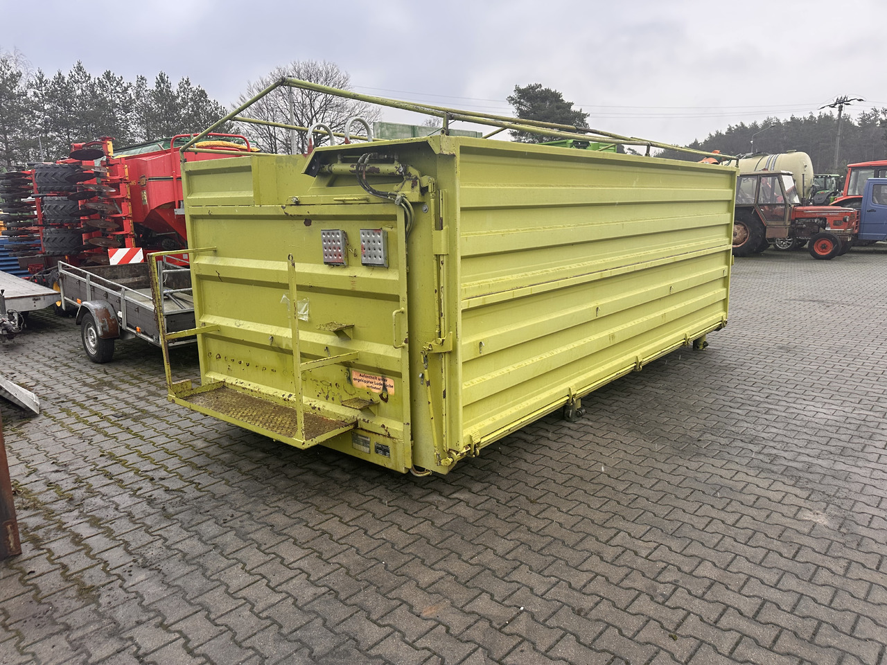 Сельскохозяйственный прицеп-самосвал Conow HW 180 V 9 3 strony wywrot 18 ton: фото 20