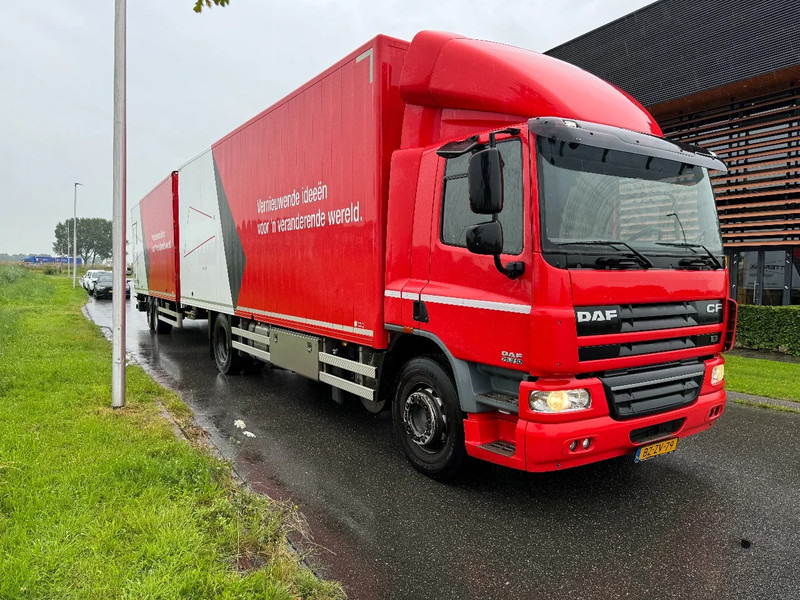 DAF CF 75.310 4X2 + LAG HANGER DHOLLANDIA LIFT BOX - Грузовик с закрытым кузовом: фото 2 DAF CF 75.310 4X2 + LAG HANGER DHOLLANDIA LIFT BOX - Грузовик с закрытым кузовом: фото 2