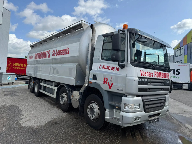 DAF CF 85.360 8X2 EURO 5 + TANK 32.700 LITER - LAMBRECHT - Грузовик-цистерна: фото 3 DAF CF 85.360 8X2 EURO 5 + TANK 32.700 LITER - LAMBRECHT - Грузовик-цистерна: фото 3