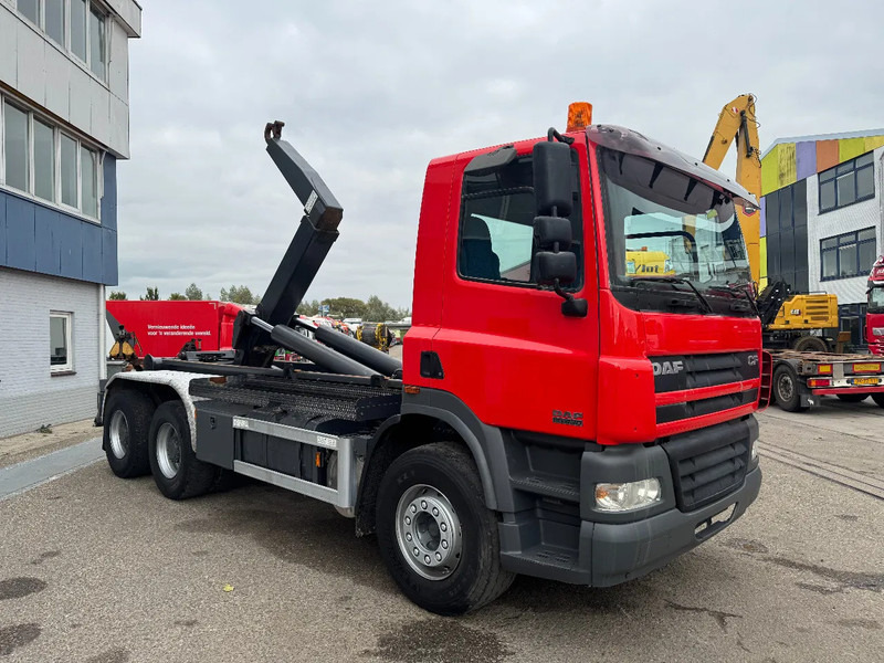 DAF CF 85.430 6X4 EURO 3 FULL STEEL VDL 25 TON - Крюковой мультилифт: фото 5 DAF CF 85.430 6X4 EURO 3 FULL STEEL VDL 25 TON - Крюковой мультилифт: фото 5