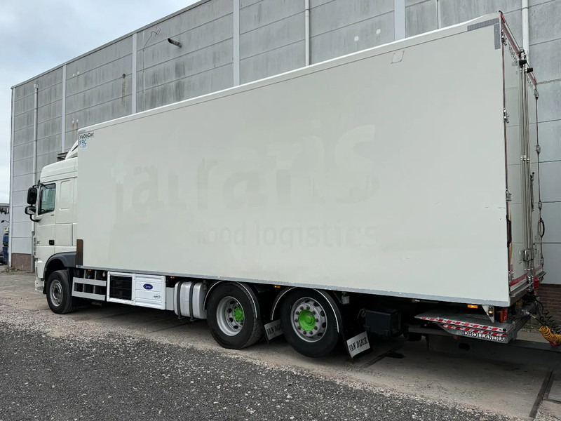 DAF XF 460 6X2 YEAR 2017 COMPLETE! + CARRIER SUPRA 850 + DHOLLANDIA - Рефрижератор: фото 2 DAF XF 460 6X2 YEAR 2017 COMPLETE! + CARRIER SUPRA 850 + DHOLLANDIA - Рефрижератор: фото 2