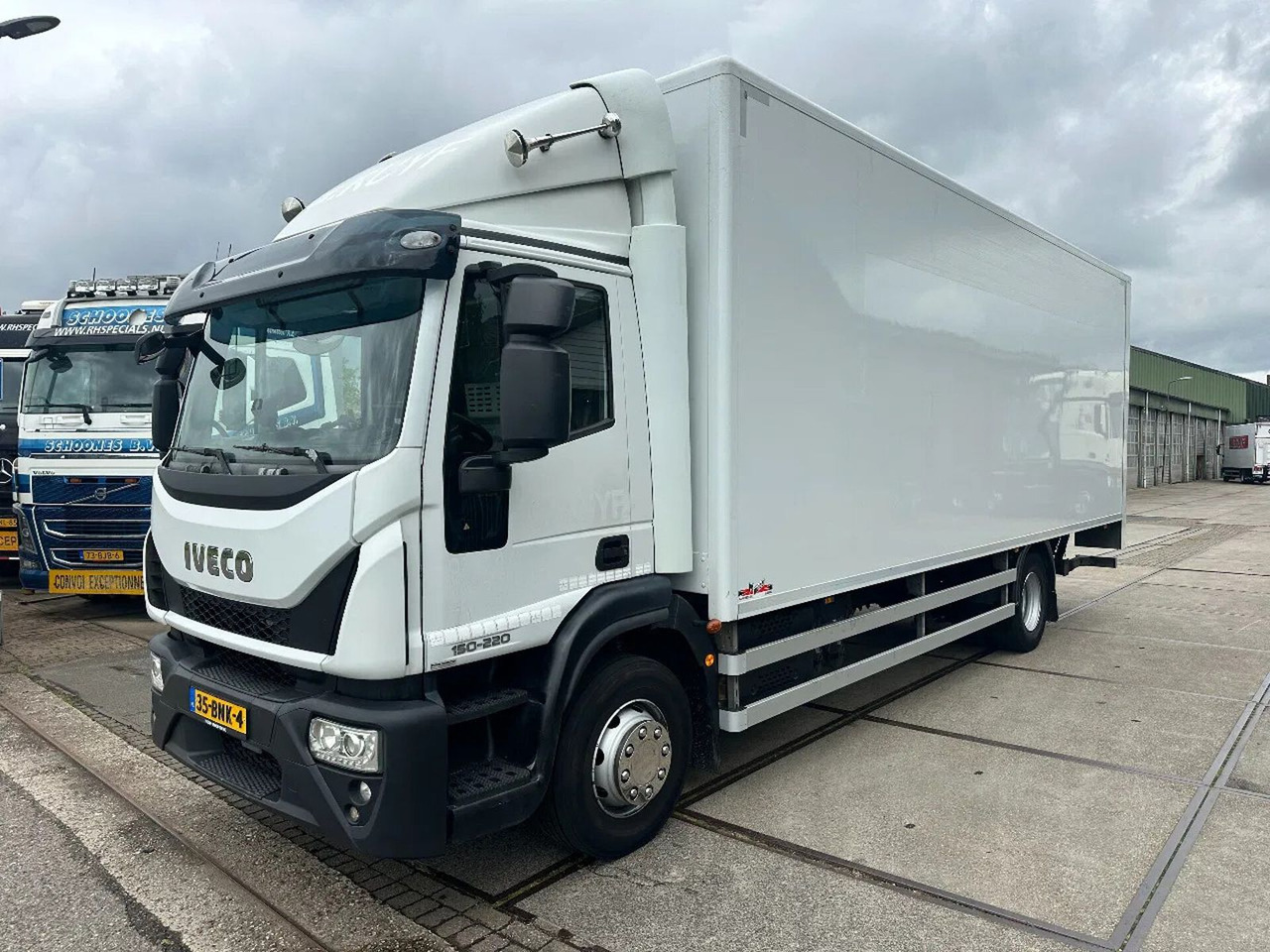 Iveco ML 150 -220, DHOLLANDIA LIFT, BOX 760X250X250 CM - Грузовик с закрытым кузовом: фото 1 Iveco ML 150 -220, DHOLLANDIA LIFT, BOX 760X250X250 CM - Грузовик с закрытым кузовом: фото 1