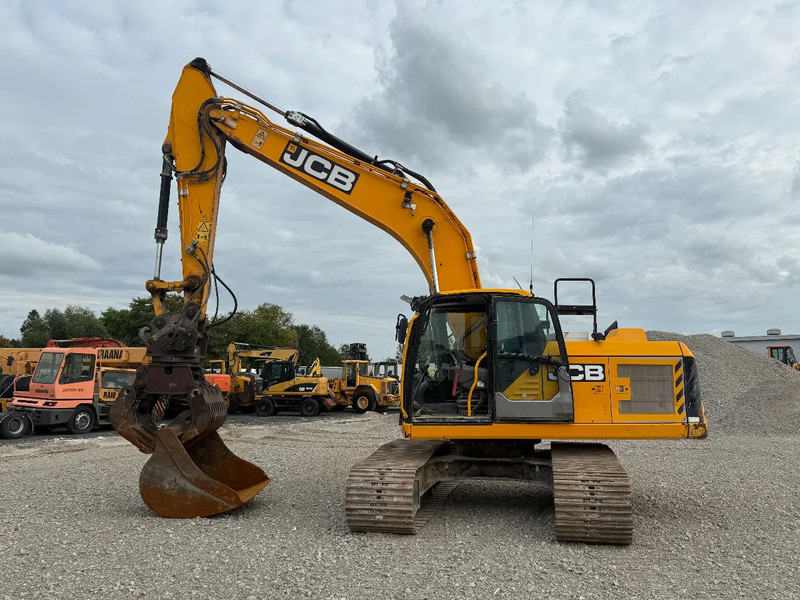 JCB 220 XL 4F WITH BUCKET, SORTING GRAB WITH ROTATOR + €5000,- - Гусеничный экскаватор: фото 1 JCB 220 XL 4F WITH BUCKET, SORTING GRAB WITH ROTATOR + €5000,- - Гусеничный экскаватор: фото 1