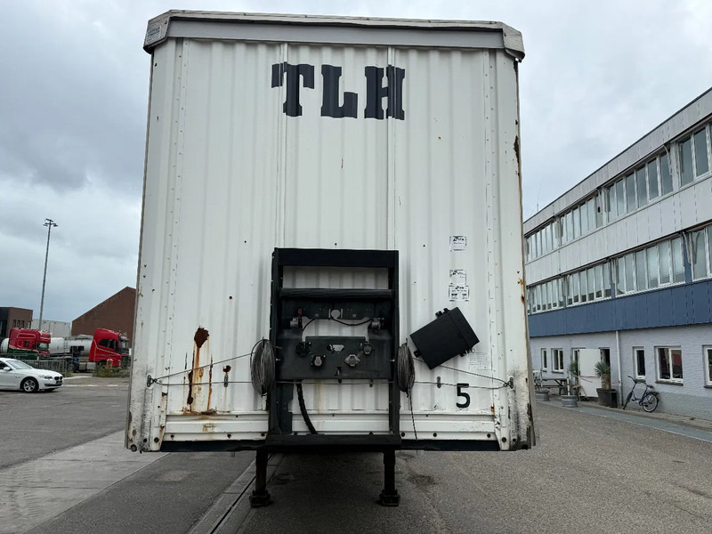 Kässbohrer XS - 3 AXLE - SAF + SLIDING ROOF - DISC BRAKES - Тентованный полуприцеп: фото 3 Kässbohrer XS - 3 AXLE - SAF + SLIDING ROOF - DISC BRAKES - Тентованный полуприцеп: фото 3