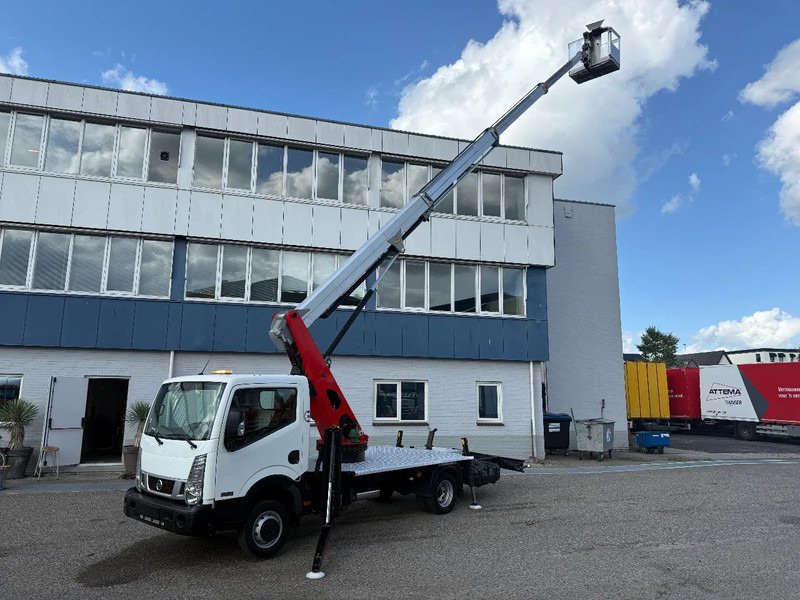 Nissan 35-12 PALFINGER HOOGWERKER 20 METER - Коммерческий автомобиль: фото 1 Nissan 35-12 PALFINGER HOOGWERKER 20 METER - Коммерческий автомобиль: фото 1