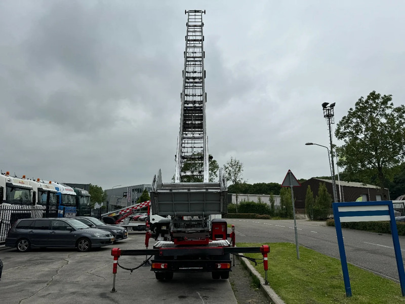 Коммерческий автомобиль Nissan 3X UNIT CABSTAR 35.13 EURO 6 + LIFT 25 METER + REMOTE CONTROL: фото 12