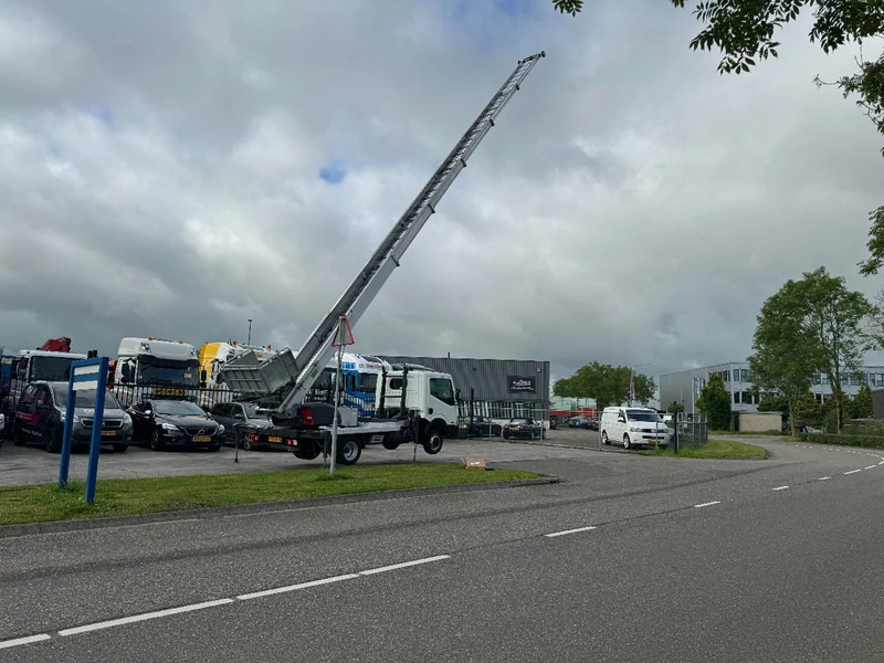 Nissan Cabstar 35.13 EURO 6 + LIFT 25 METER + REMOTE CONTROL - Коммерческий автомобиль: фото 5 Nissan Cabstar 35.13 EURO 6 + LIFT 25 METER + REMOTE CONTROL - Коммерческий автомобиль: фото 5