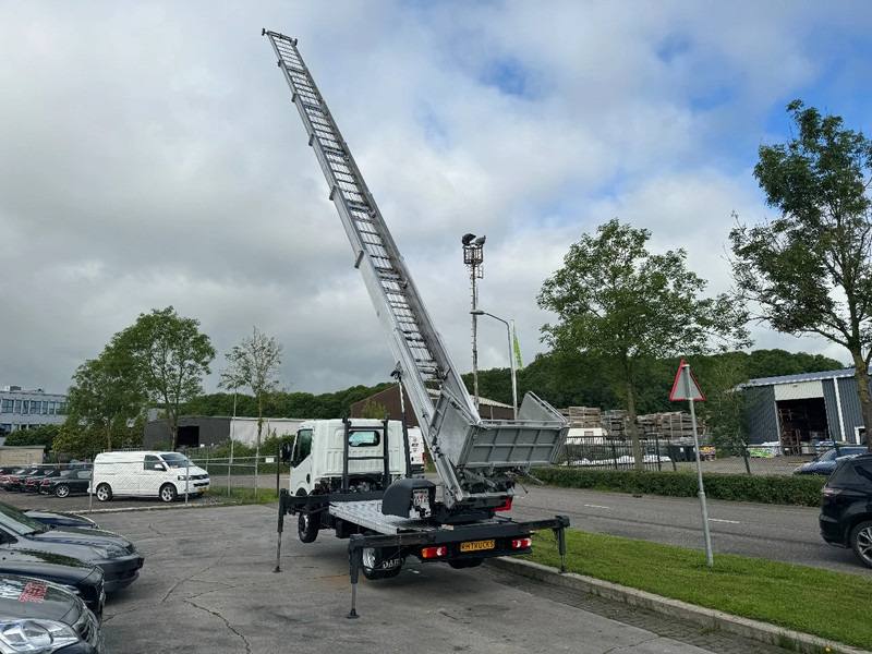 Nissan Cabstar 35.13 EURO 6 + LIFT 25 METER + REMOTE CONTROL - Коммерческий автомобиль: фото 3 Nissan Cabstar 35.13 EURO 6 + LIFT 25 METER + REMOTE CONTROL - Коммерческий автомобиль: фото 3