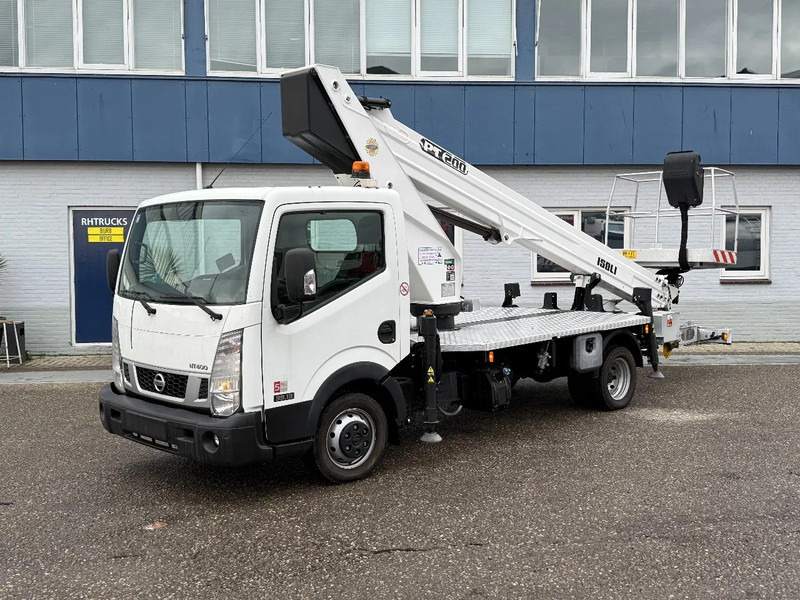 Nissan NT400 EURO 6 + ISOLI PT200 - AERIAL PLATFORM - ONLY 25.892 KM - Коммерческий автомобиль: фото 4 Nissan NT400 EURO 6 + ISOLI PT200 - AERIAL PLATFORM - ONLY 25.892 KM - Коммерческий автомобиль: фото 4