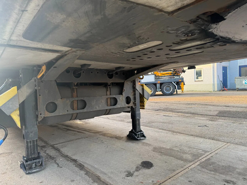 Полуприцеп-рефрижератор Krone SD THERMO KING SLX 200e + DHOLLANDIA 2000KG: фото 15 Полуприцеп-рефрижератор Krone SD THERMO KING SLX 200e + DHOLLANDIA 2000KG: фото 15