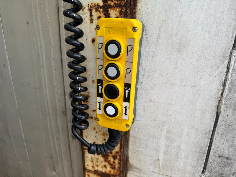 Тентованный полуприцеп Krone SE 1X BPW AXLE SLIDING ROOF BÄR LOADLIFT: фото 11