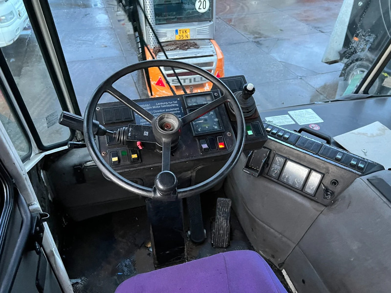 Терминальный тягач Mafi MT25T131C 4X2 *GEARBOX DON'T GO IN REVERSE* MT25T131C: фото 11