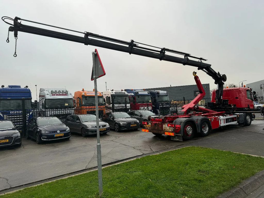 Scania P320 6X2 HIAB 144 CRANE + HIAB HOOK 20T + REMOTE - Крюковой мультилифт, Автоманипулятор: фото 4 Scania P320 6X2 HIAB 144 CRANE + HIAB HOOK 20T + REMOTE - Крюковой мультилифт, Автоманипулятор: фото 4