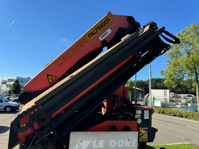 Scania P360 8X4 - EURO 5 + PALFINGER PK22002-EH + REMOTE - Грузовик бортовой/ Платформа, Автоманипулятор: фото 5 Scania P360 8X4 - EURO 5 + PALFINGER PK22002-EH + REMOTE - Грузовик бортовой/ Платформа, Автоманипулятор: фото 5