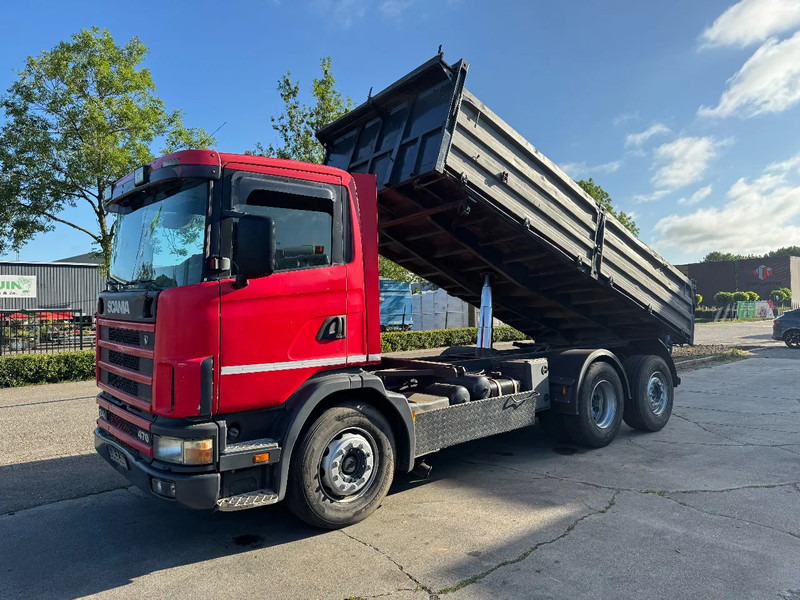 Scania R124-470 6X2 KIPPER EURO 3 - Самосвал: фото 1 Scania R124-470 6X2 KIPPER EURO 3 - Самосвал: фото 1