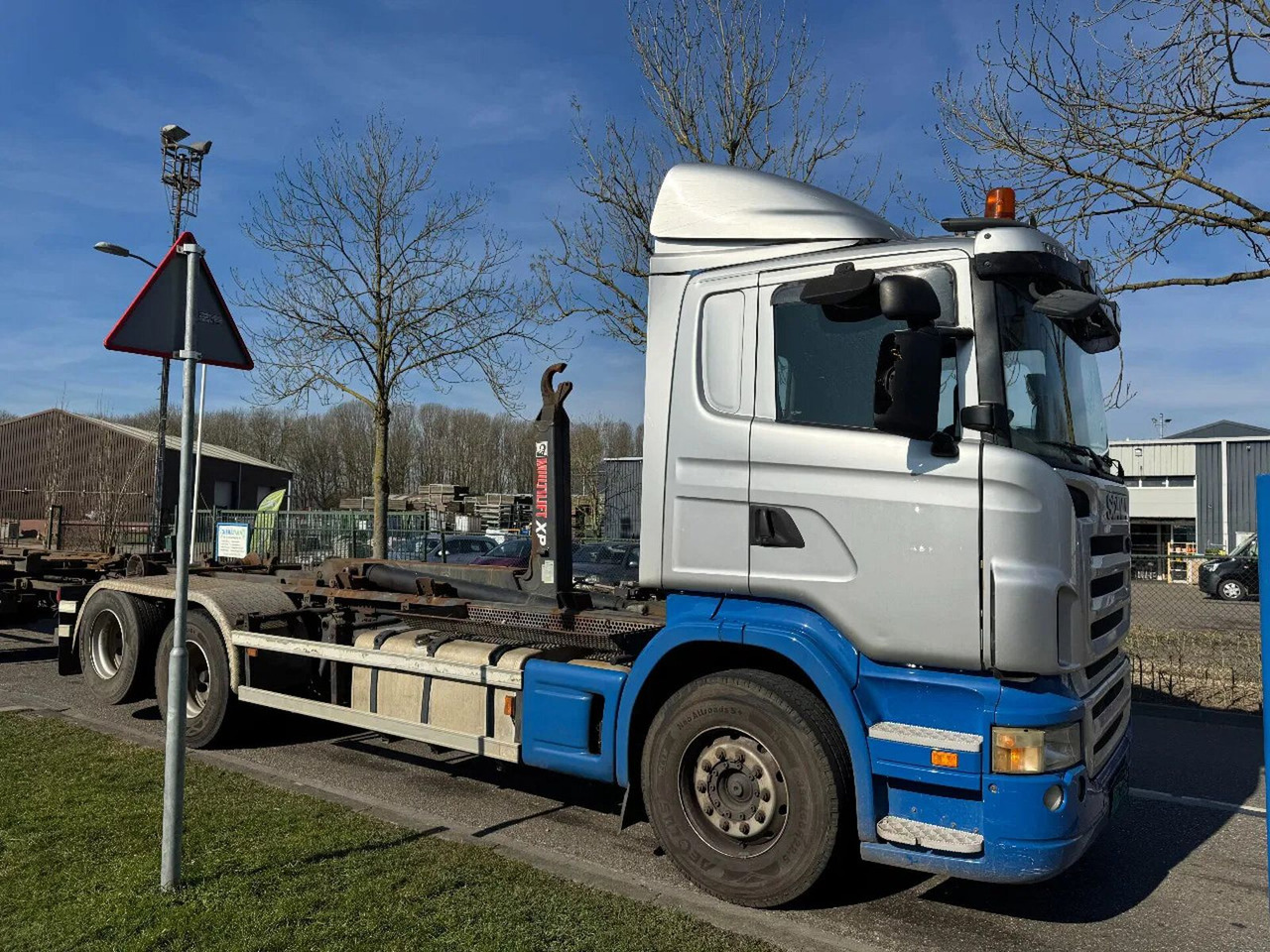 Scania R400 6X2 - EURO 5 + MULTILIFT HOOK + LIFTING AXL - Крюковой мультилифт: фото 3 Scania R400 6X2 - EURO 5 + MULTILIFT HOOK + LIFTING AXL - Крюковой мультилифт: фото 3