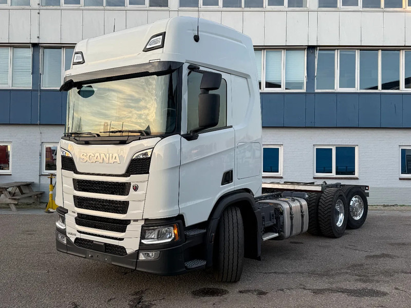 Scania R500 NGS 6X2 - ONLY 205.204 KM + STEERING & LIFTING AXLE - Грузовик-шасси: фото 1 Scania R500 NGS 6X2 - ONLY 205.204 KM + STEERING & LIFTING AXLE - Грузовик-шасси: фото 1