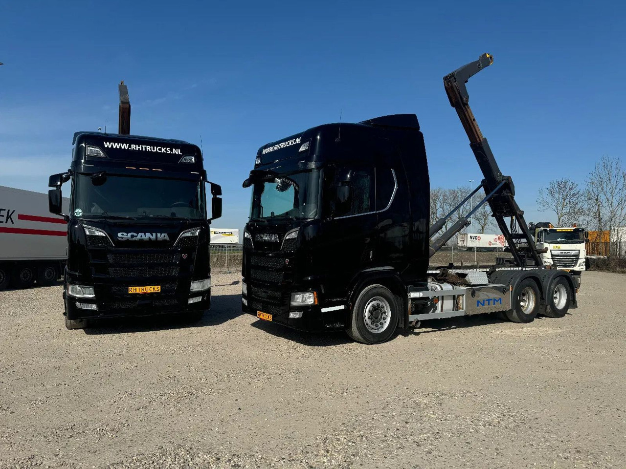 Scania R580 V8 NGS 6X2 EURO 6 VDL 20T HOOK - Крюковой мультилифт: фото 1 Scania R580 V8 NGS 6X2 EURO 6 VDL 20T HOOK - Крюковой мультилифт: фото 1