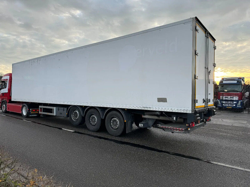 Tecnokar CARRIER VECTOR 1550 3X SAF AXLE - Полуприцеп-рефрижератор: фото 2 Tecnokar CARRIER VECTOR 1550 3X SAF AXLE - Полуприцеп-рефрижератор: фото 2