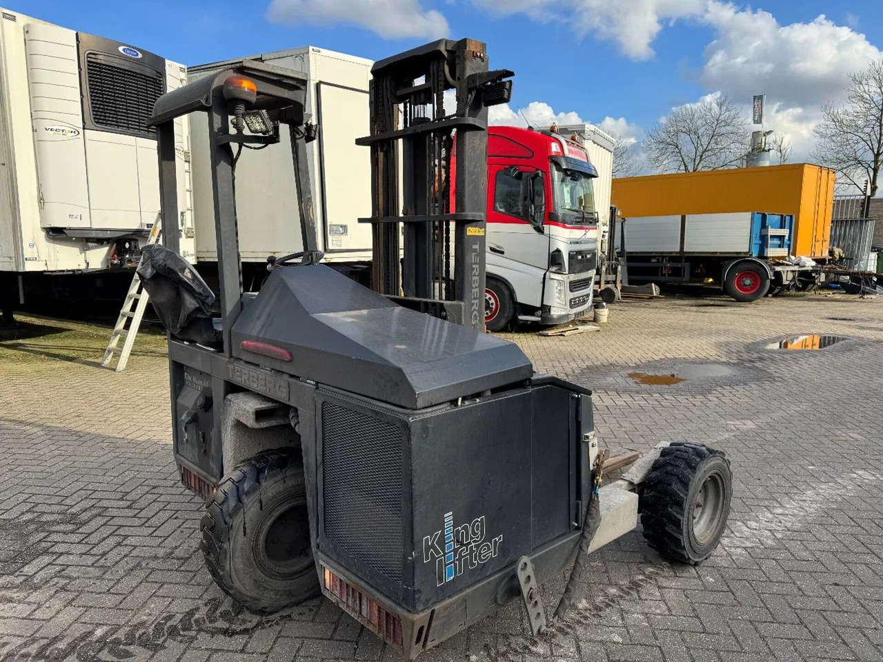 Terberg TKL-MC-3X3 - 2000KG 3,2 LIFTING HEIGHT - Мобильный вилочный погрузчик: фото 4 Terberg TKL-MC-3X3 - 2000KG 3,2 LIFTING HEIGHT - Мобильный вилочный погрузчик: фото 4
