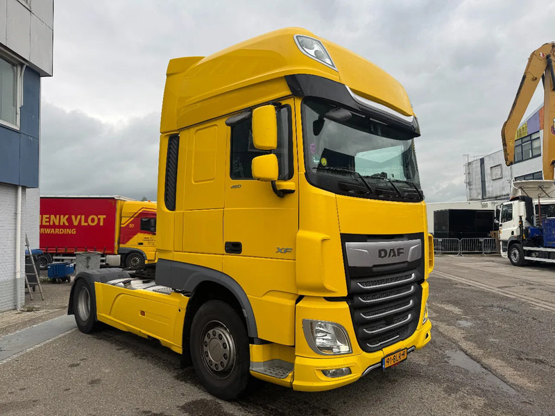 DAF XF 450 4X2 EURO 6 RETARDER DOUBLE TANK - Тягач: фото 3 DAF XF 450 4X2 EURO 6 RETARDER DOUBLE TANK - Тягач: фото 3