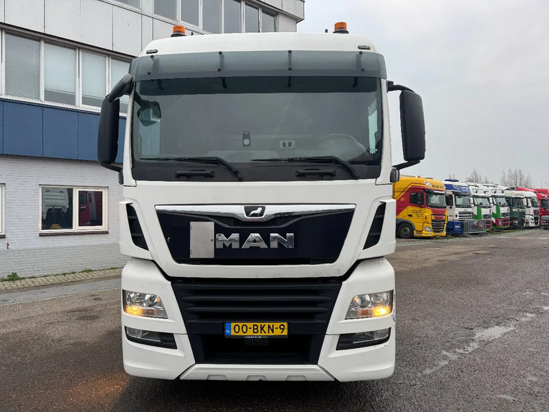 MAN TGX 24.460 6X2 RETARDER EURO 6 - Тягач: фото 2 MAN TGX 24.460 6X2 RETARDER EURO 6 - Тягач: фото 2