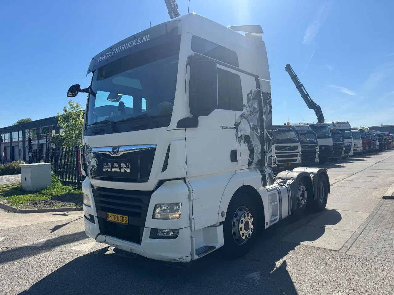 MAN TGX 26.460 6X2 EURO 6 + RETARDER - ONLY 643.422 - Тягач: фото 2 MAN TGX 26.460 6X2 EURO 6 + RETARDER - ONLY 643.422 - Тягач: фото 2