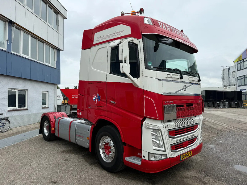 Volvo FH 460 4X2 EURO 6 - ADR + I-ParkCool + I-Shift - Тягач: фото 3 Volvo FH 460 4X2 EURO 6 - ADR + I-ParkCool + I-Shift - Тягач: фото 3