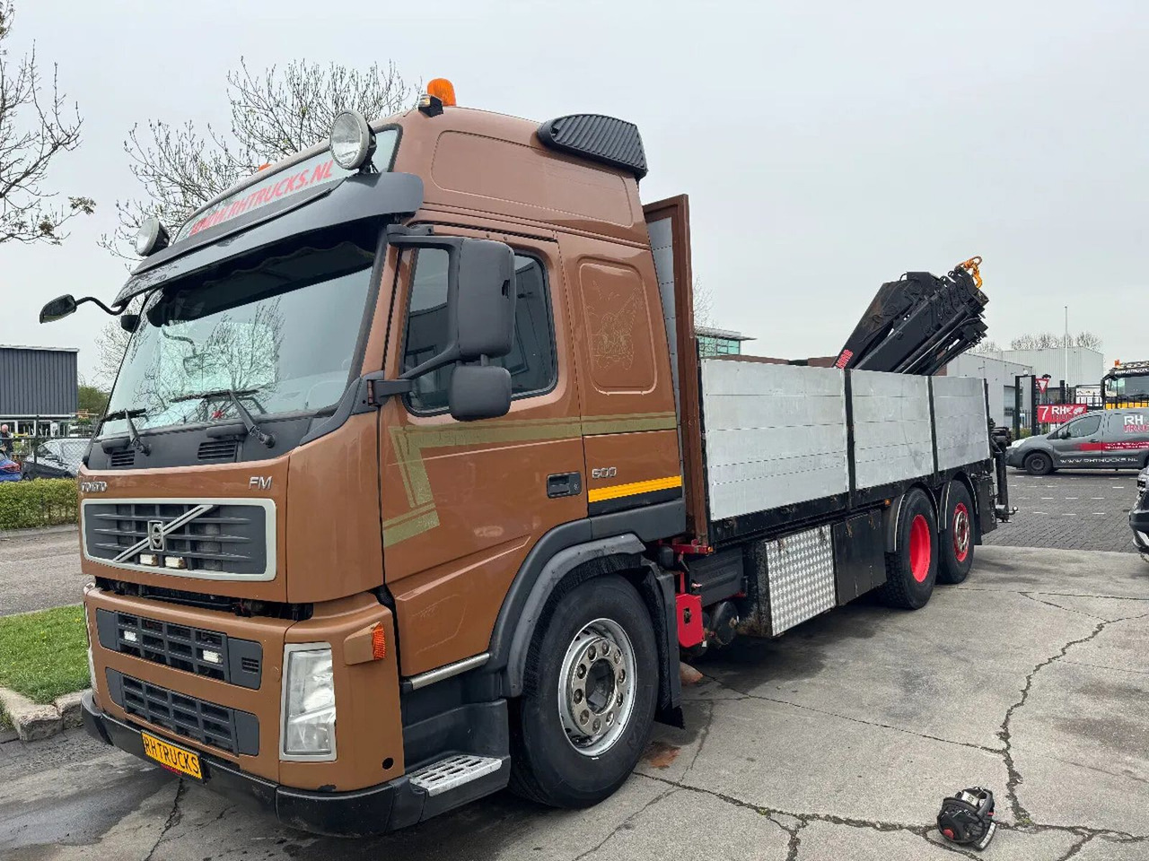 Грузовик бортовой/ Платформа, Автоманипулятор Volvo FM 500 6X2 EURO 5 HIAB 211 EP5 + REMOTE CONTROL: фото 7