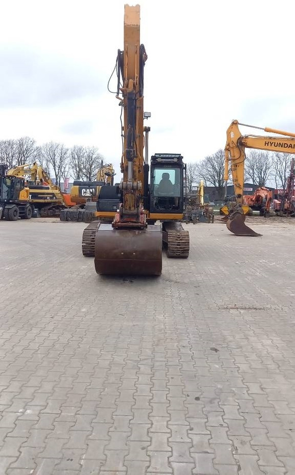 Case CX 210 B - Гусеничный экскаватор: фото 4 Case CX 210 B - Гусеничный экскаватор: фото 4