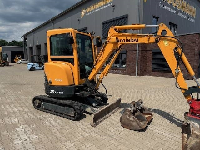 Hyundai R25Z-9 AK - Мини-экскаватор: фото 4 Hyundai R25Z-9 AK - Мини-экскаватор: фото 4